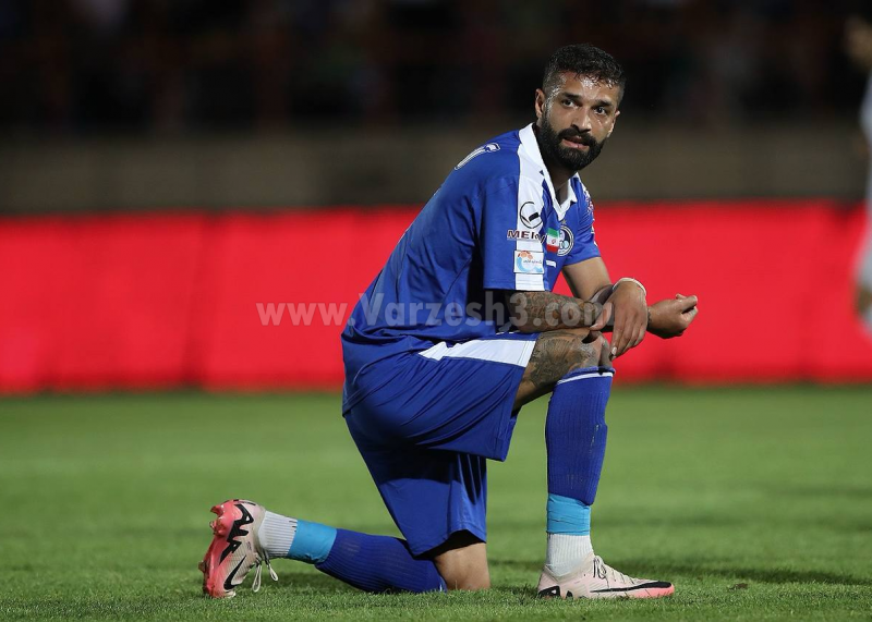 نقل و انتقالات استقلال و آینده آرمین سهرابیان