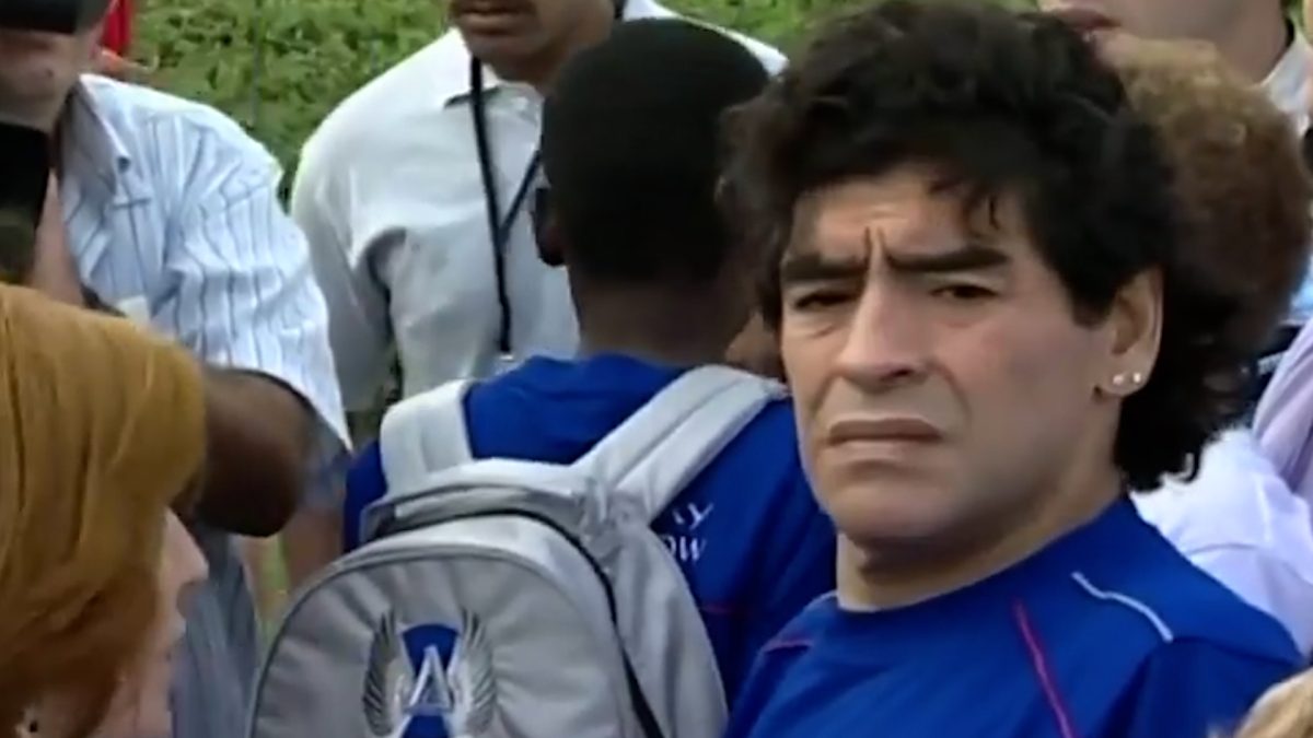 من فرستاده خدا در زمین فوتبال هستم!