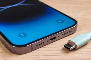 توقف فروش آیفون 14 و آیفون SE نسل سوم در اروپا به دلیل قوانین USB-C