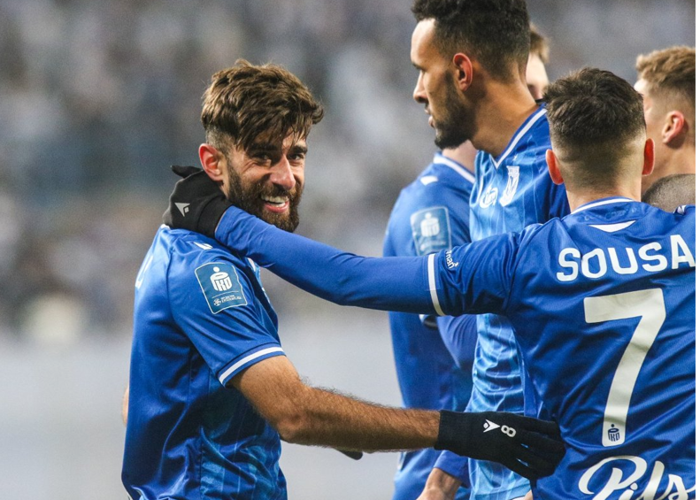 تلاش پرسپولیس برای جذب علی قلی‌زاده؛ اما لخ پوزنان همچنان مانع است